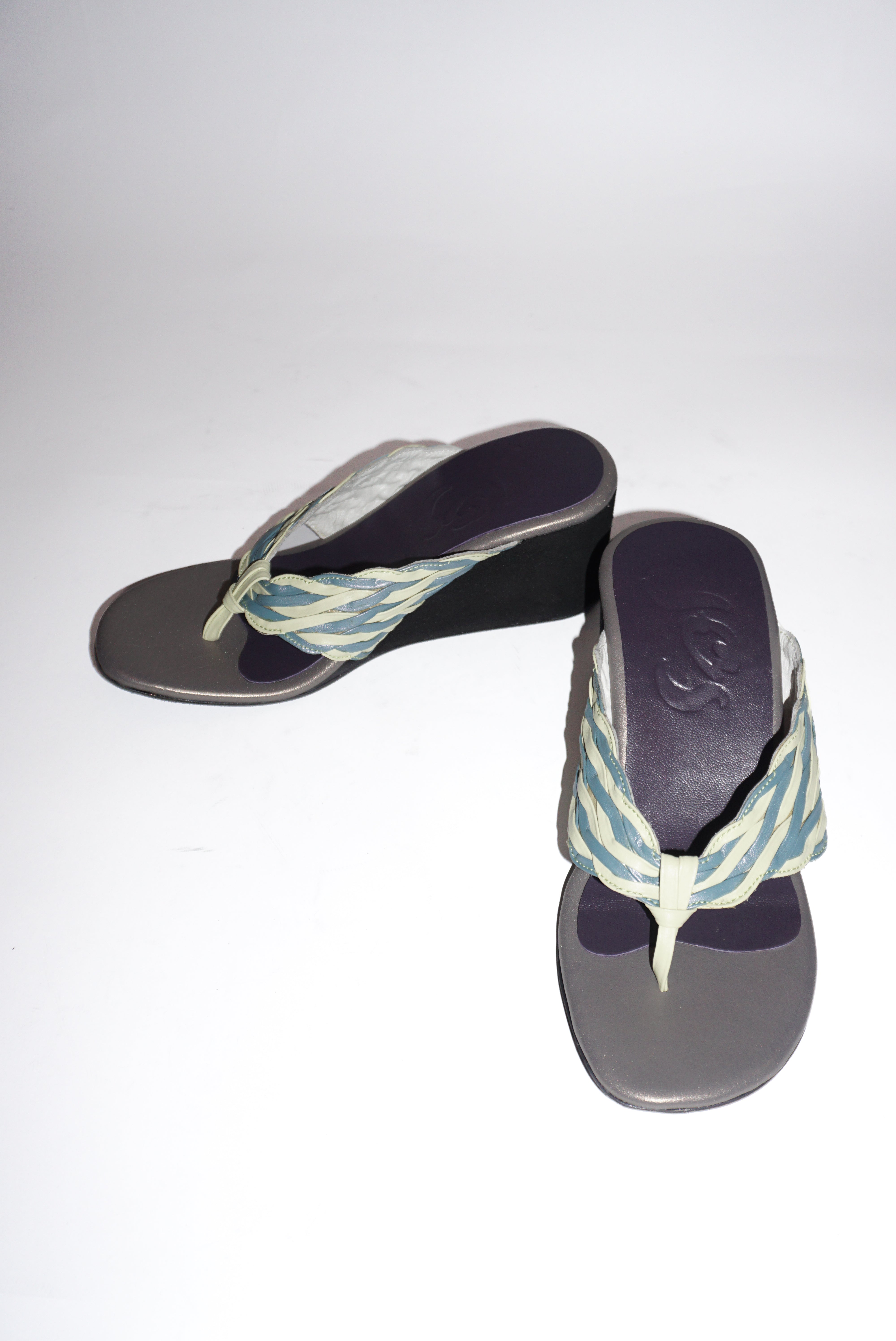 Gaia Wedge