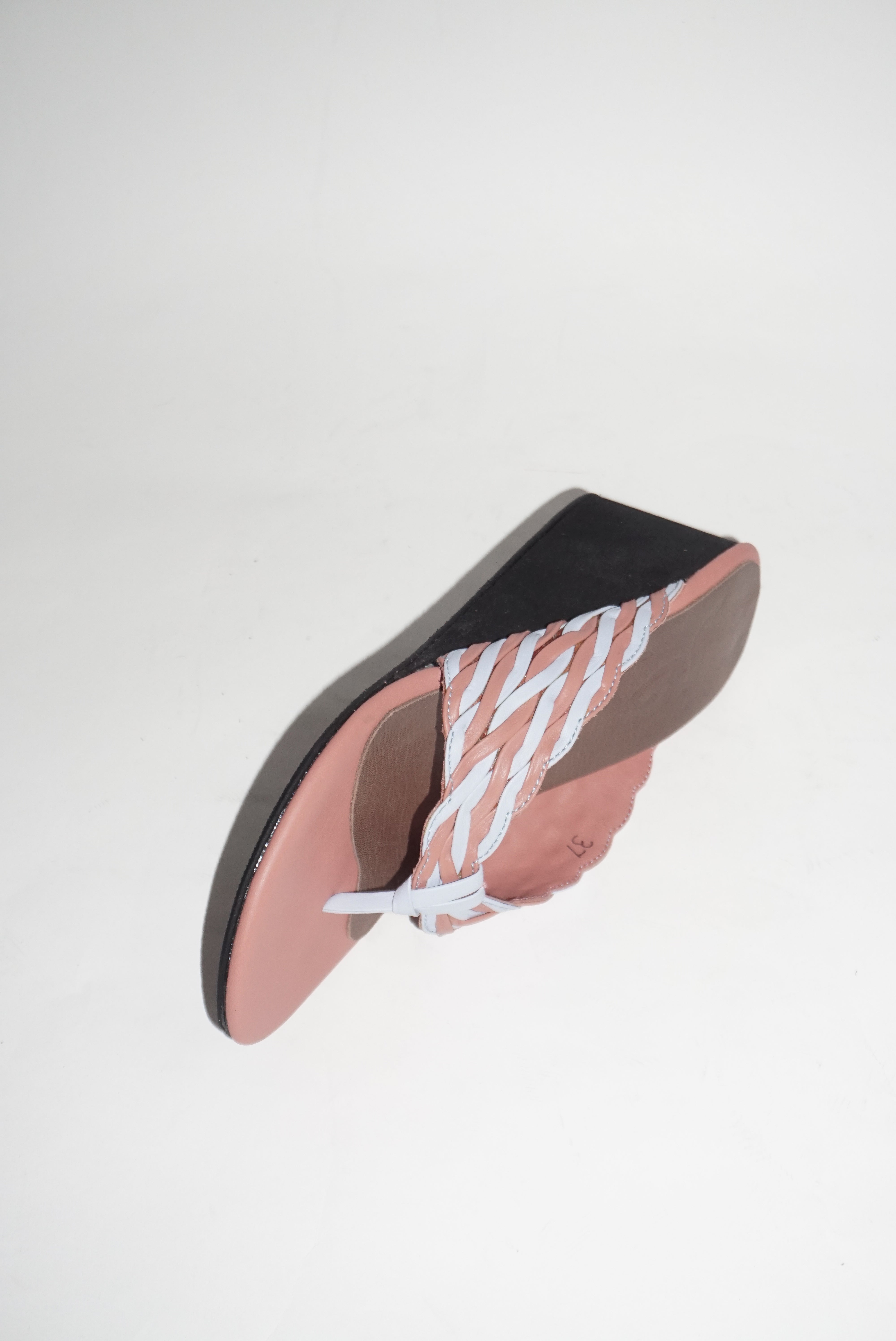 Gaia Wedge